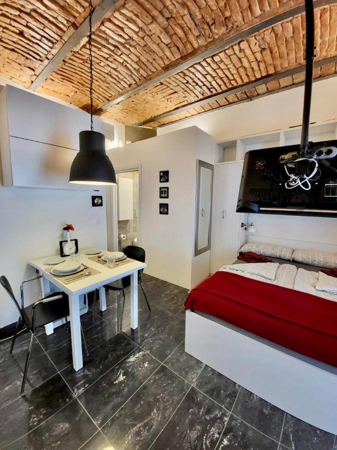 Ars Longa Apartments ลูบลิยานา ภายนอก รูปภาพ