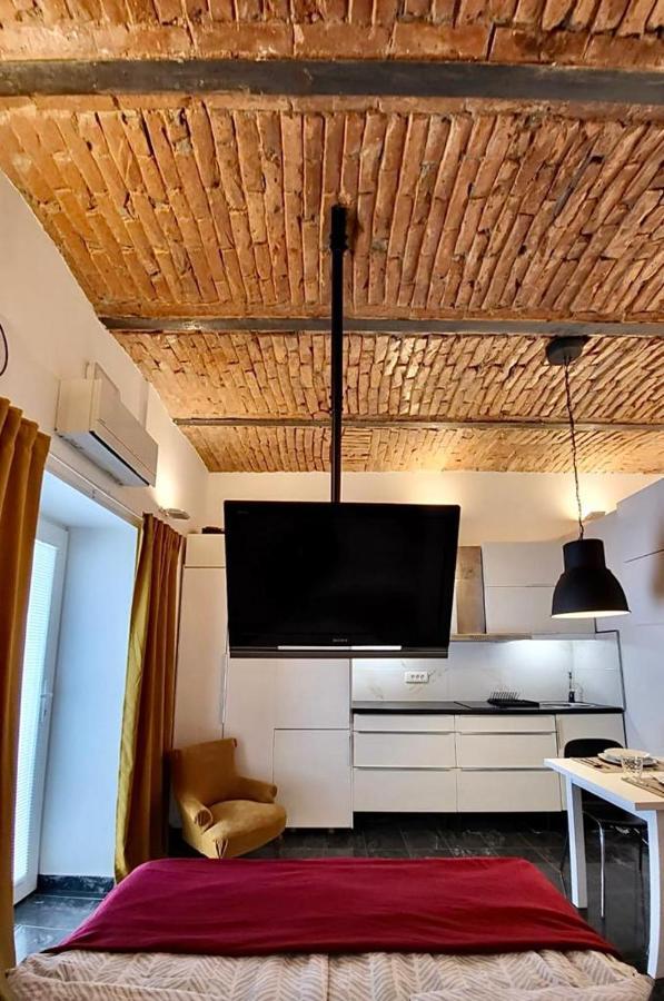 Ars Longa Apartments ลูบลิยานา ภายนอก รูปภาพ