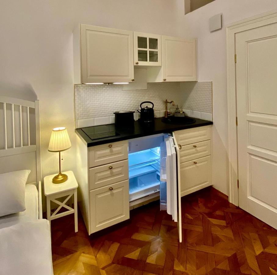 Ars Longa Apartments ลูบลิยานา ภายนอก รูปภาพ