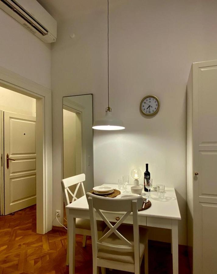 Ars Longa Apartments ลูบลิยานา ภายนอก รูปภาพ
